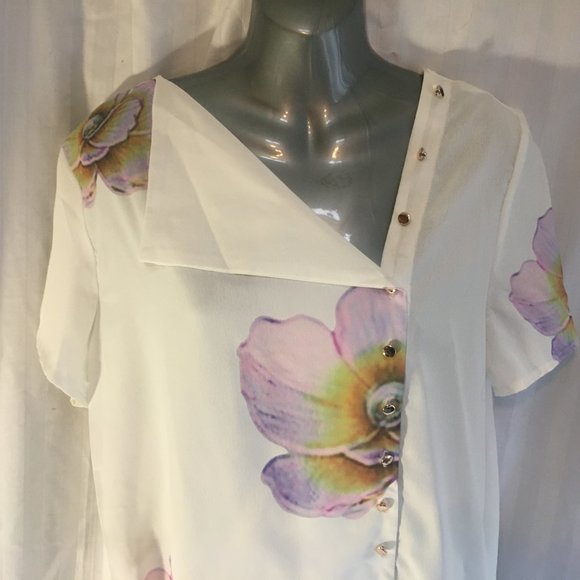 MissLook Womens Button Floral Print Light Blouse Top Sz Med White Floral Flower - Picture 3 of 13